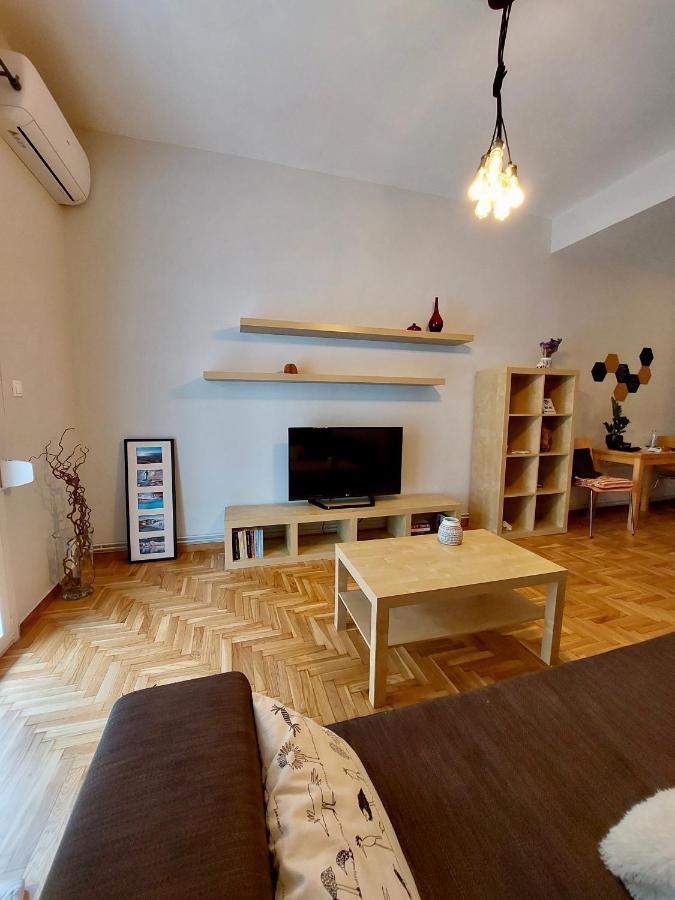 Christina-Anna Athens City Center Walking Distance To Everywhere And Acropolis, In One Of The Most Favorable Locations By National Gardens And Zoo, Hellenic Parliament In Syntagma And Stylish Exquisite Kolonaki Cozy Renovated Apartment Kültér fotó